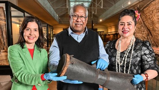 Dr Samantha Hamilton - Fred Ovia - Rosanna Maualaivao MacDonald - in Pacific Cultures Gallery